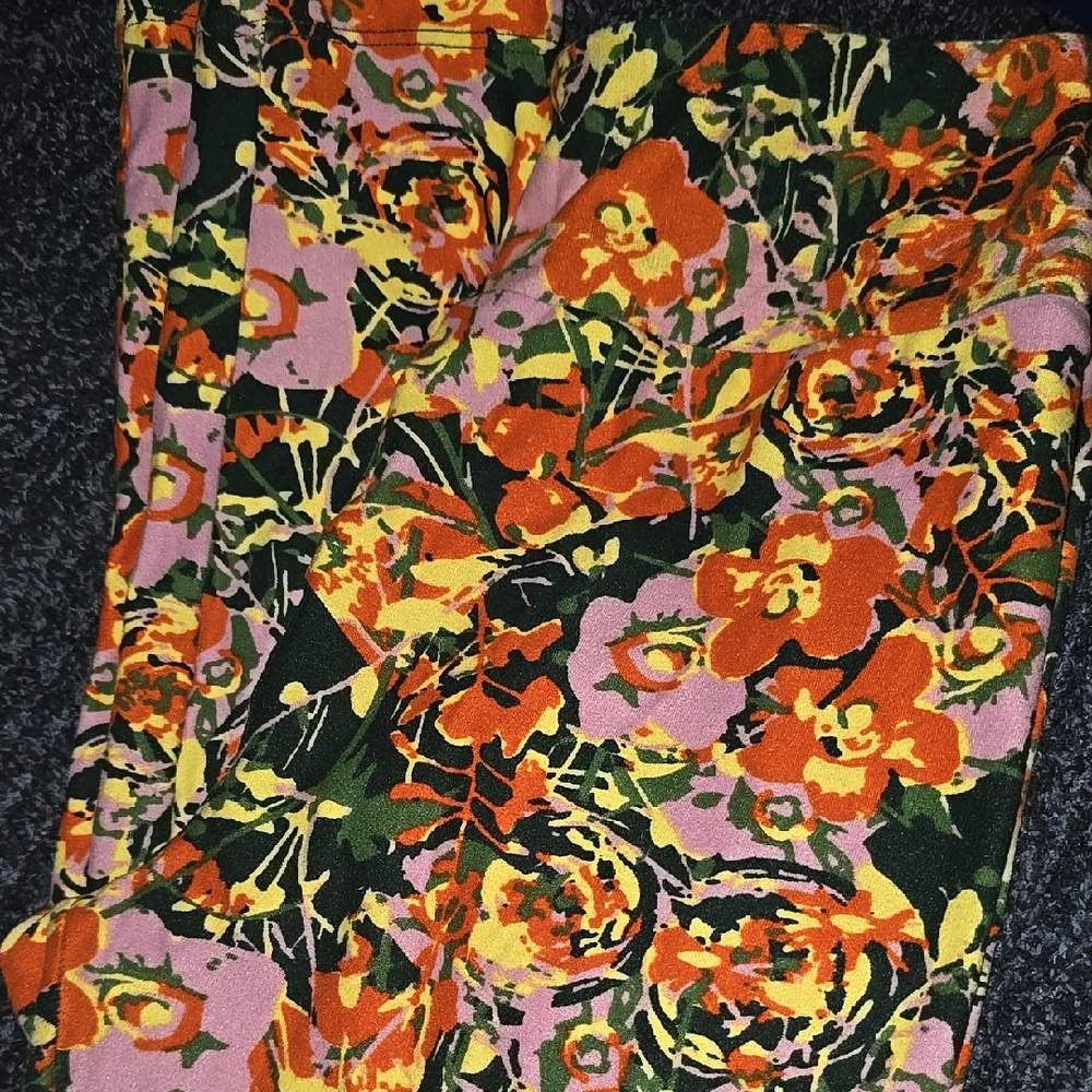 Buttery Soft LulaRoe Leggings Bright Floral Pattern Spring Summer OS